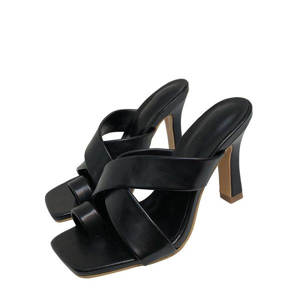 slippers 2021 brand women slipper summer outdoor sandal square high heel slip on flip flop elegant slides, Black
slippers 2021 brand women slipper summer outdoor sandal square high heel slip on flip flop elegant slides, Black