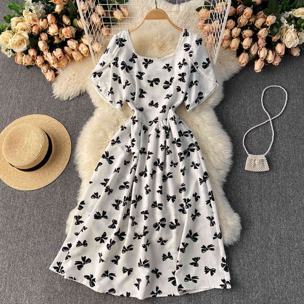 two piece dress korean women 2021 summer print beading square collar short sleeve midi party slim high waist female vintage 4ov1, White
two piece dress korean women 2021 summer print beading square collar short sleeve midi party slim high waist female vintage 4ov1, White