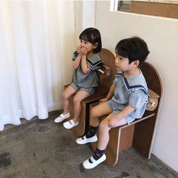 summer kids clothing set short sleeve cotton simple t shirt and shorts 2pcs suit, White
summer kids clothing set short sleeve cotton simple t shirt and shorts 2pcs suit, White