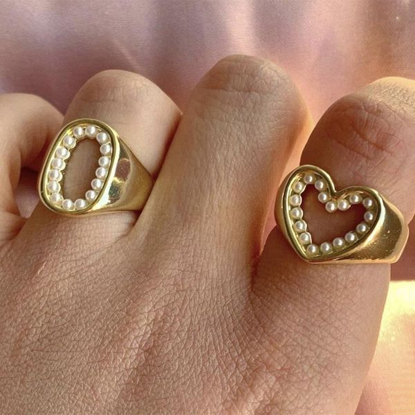 wedding rings 2 pcs/set simulated pearls chunky thick gold for women fashion large heart o shaped couple engagement jewelry, Slivery;golden
wedding rings 2 pcs/set simulated pearls chunky thick gold for women fashion large heart o shaped couple engagement jewelry, Slivery;golden
