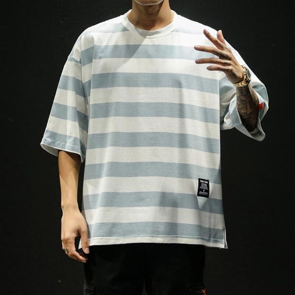 men's t-shirts 2021 fashion tee shirt summer style striped short-sleeved comfortable korean minimalist man, White;black
men's t-shirts 2021 fashion tee shirt summer style striped short-sleeved comfortable korean minimalist man, White;black