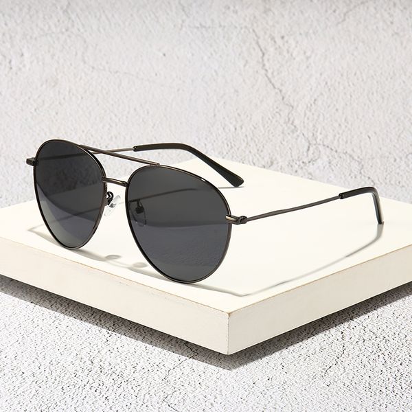 2021 sunglasses for men women luxury designer sunglass wholesale classic fashion polarized uv400 brand pilot cycling driving occhiali da sol, White;black
2021 sunglasses for men women luxury designer sunglass wholesale classic fashion polarized uv400 brand pilot cycling driving occhiali da sol, White;black