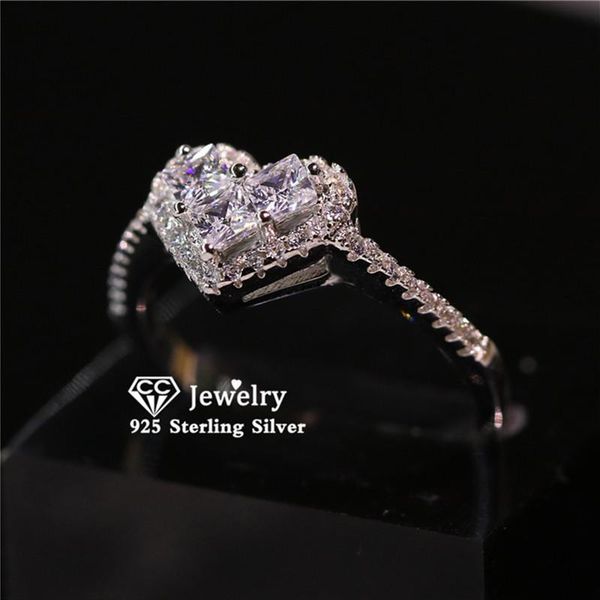 cluster rings wedding for women s925 silver heart cubic zirconia ring elegant bridal engagement fine jewelry drop 714, Golden;silver
cluster rings wedding for women s925 silver heart cubic zirconia ring elegant bridal engagement fine jewelry drop 714, Golden;silver