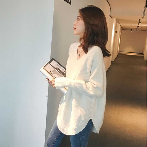 women's sweaters spring autumn v neck korean style knitted ladies solid long sleeve casual jumper for female 811p, White;black
women's sweaters spring autumn v neck korean style knitted ladies solid long sleeve casual jumper for female 811p, White;black