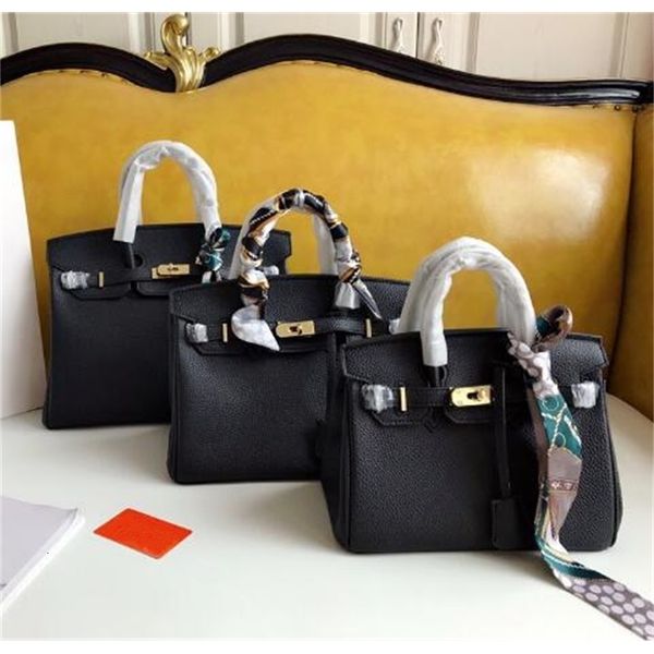 classic handbag totes shoulder bag women crossbody purse handbags genuine leather shopping
classic handbag totes shoulder bag women crossbody purse handbags genuine leather shopping