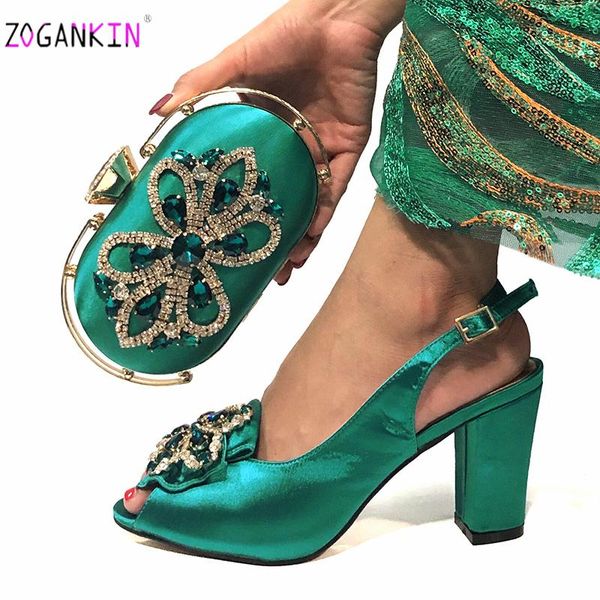dress shoes 2021 arrivals style african and bag set nigerian high heels shoe matching for party wedding in teal, Black
dress shoes 2021 arrivals style african and bag set nigerian high heels shoe matching for party wedding in teal, Black