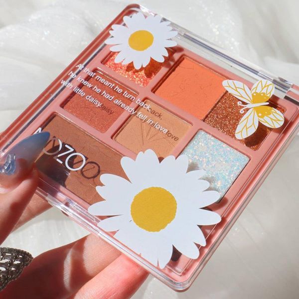 eye shadow 8 color eyeshadow palette glitter pearly matte texture fine earth long-lasting small daisy tool
eye shadow 8 color eyeshadow palette glitter pearly matte texture fine earth long-lasting small daisy tool