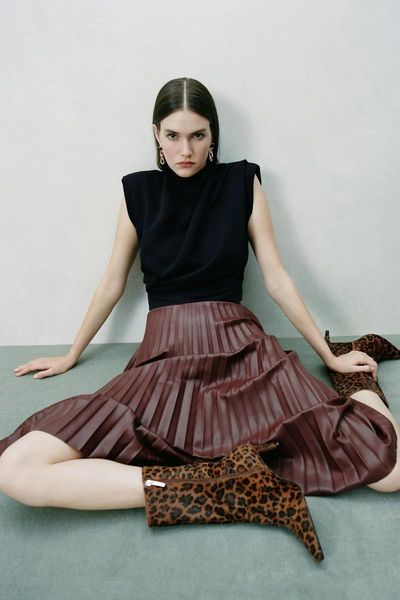 skirts faux leather pleated skirt woman wine red spring fall fashion high waist a-line big swing long lugentolo, Black
skirts faux leather pleated skirt woman wine red spring fall fashion high waist a-line big swing long lugentolo, Black