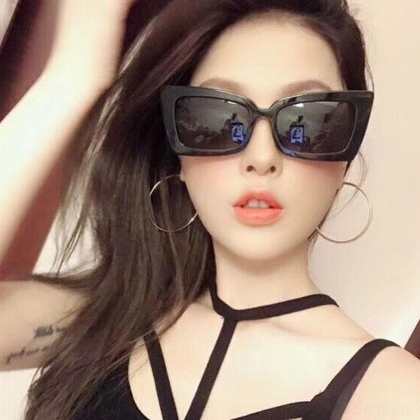 xgy9 candy sunglassessuitcase outdoor portable leather case packaging small round frame jelly cycling coloreyeglass zhang dayi sunglasses, White;black
xgy9 candy sunglassessuitcase outdoor portable leather case packaging small round frame jelly cycling coloreyeglass zhang dayi sunglasses, White;black