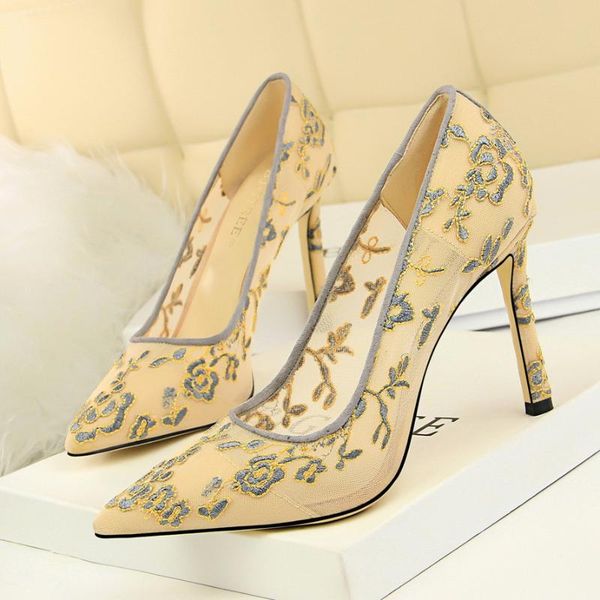 dress shoes elegant high heel ladies shallow transparent flowers lace wedding pointed party single, Black
dress shoes elegant high heel ladies shallow transparent flowers lace wedding pointed party single, Black