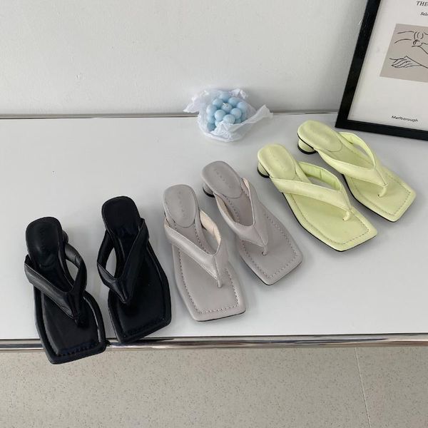 slippers shoes woman 2021 female luxury slides platform rubber flip flops low beach soft summer designer hawaiian flat rome, Black
slippers shoes woman 2021 female luxury slides platform rubber flip flops low beach soft summer designer hawaiian flat rome, Black