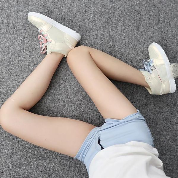 seller 1 mid goose feather yellow lemon white big size shoe gym shoes mens trainers schoenen
seller 1 mid goose feather yellow lemon white big size shoe gym shoes mens trainers schoenen