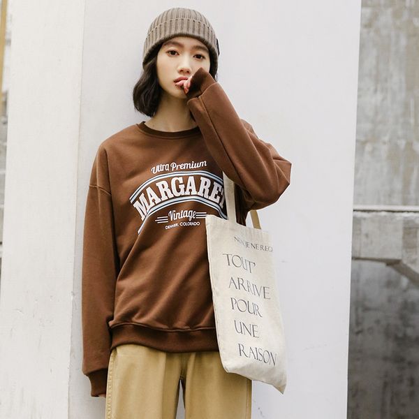 2021 autumn and winter new printed pullover sweater women's korean version tide round neck jacket women's jacket, Blue;black
2021 autumn and winter new printed pullover sweater women's korean version tide round neck jacket women's jacket, Blue;black