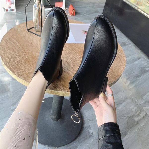 women boots patent leather 3cm heel zip 2021 fashion for woman shoes black basic botas plus size 40
women boots patent leather 3cm heel zip 2021 fashion for woman shoes black basic botas plus size 40