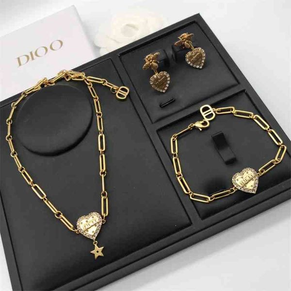 70% off outlet online family classic letter necklace heart-shaped love crystal bracelet net red earrings, Black 
70% off outlet online family classic letter necklace heart-shaped love crystal bracelet net red earrings, Black