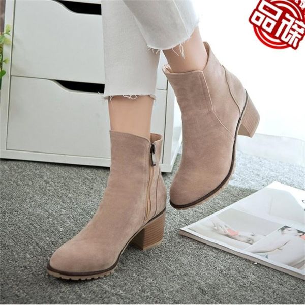 boots british autumn / winter side zipper thick heel high antiskid short large women's, Black
boots british autumn / winter side zipper thick heel high antiskid short large women's, Black