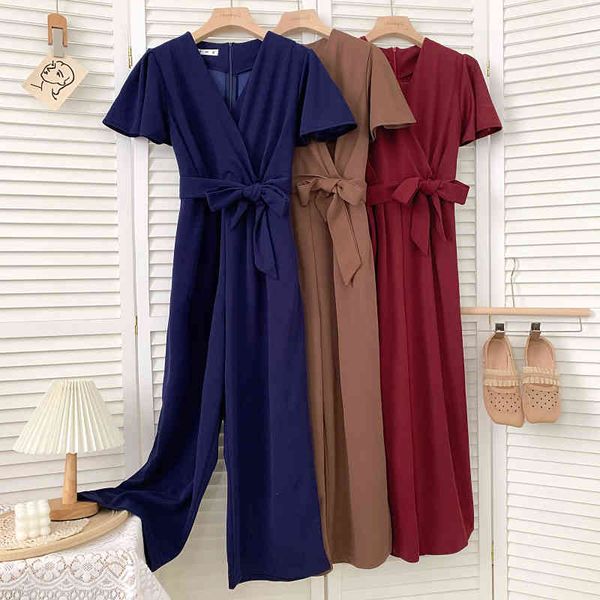 summer temperament all-match v-neck waistband ruffled sleeves one-piece wide-leg pants women 210507, Black;white
summer temperament all-match v-neck waistband ruffled sleeves one-piece wide-leg pants women 210507, Black;white