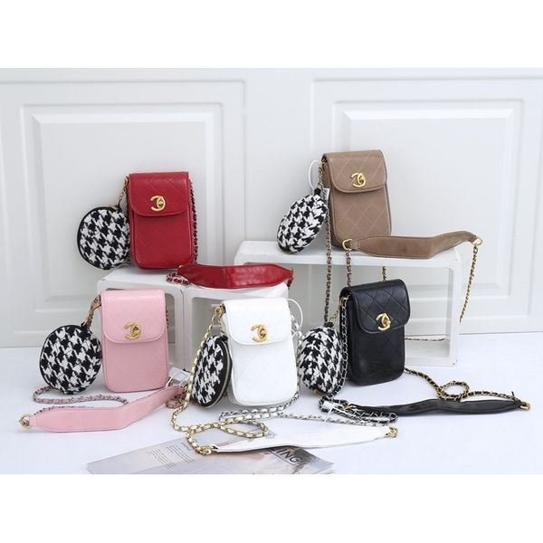 handbag xiaoxiangfeng mini mobile phone bag two in one rhombic chain wide shoulder strap
handbag xiaoxiangfeng mini mobile phone bag two in one rhombic chain wide shoulder strap