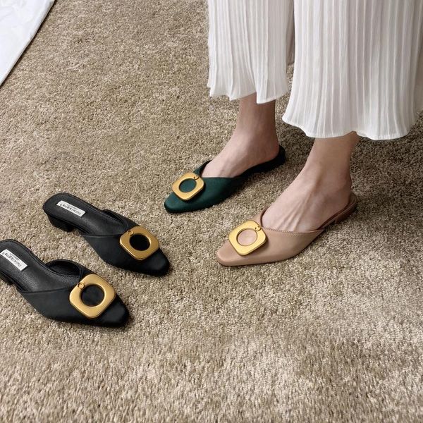slippers 2021 fashion half women shoes woman slides cover pointed toe metal buckle velvet ladies thick low heels mules, Black
slippers 2021 fashion half women shoes woman slides cover pointed toe metal buckle velvet ladies thick low heels mules, Black