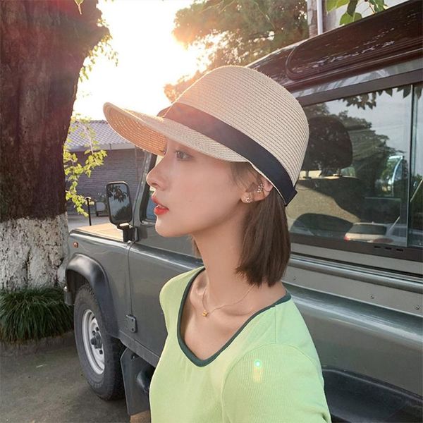 wide brim hats vintage sunhat in street style with berets cap bright candy color suitable for women men, Blue;gray
wide brim hats vintage sunhat in street style with berets cap bright candy color suitable for women men, Blue;gray