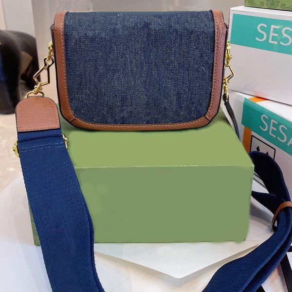 high luxurys designer small saddle bag classic ladies 2021 handbag women fashion mother cossbody purse handbags shoulder bags chains printin
high luxurys designer small saddle bag classic ladies 2021 handbag women fashion mother cossbody purse handbags shoulder bags chains printin