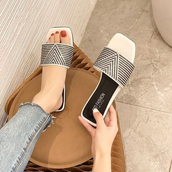 slippers 2021 winter women house rhinestone fashion shoes woman slip on flats female slides multicolor cozy home 35-42, Black
slippers 2021 winter women house rhinestone fashion shoes woman slip on flats female slides multicolor cozy home 35-42, Black