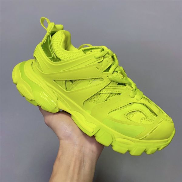 retro casual shoes designer luxury track glow tess.s.gomma truck trainer sneaker lace up white beige trainers shoe sneakers with box, Black
retro casual shoes designer luxury track glow tess.s.gomma truck trainer sneaker lace up white beige trainers shoe sneakers with box, Black