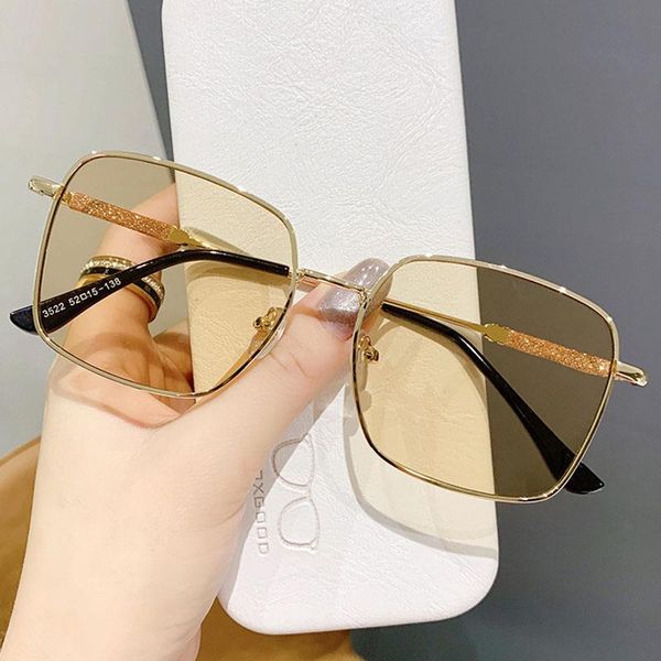 sunglasses fashion oversized designer women men metal retro square sun glasses uv400 shades, White;black
sunglasses fashion oversized designer women men metal retro square sun glasses uv400 shades, White;black