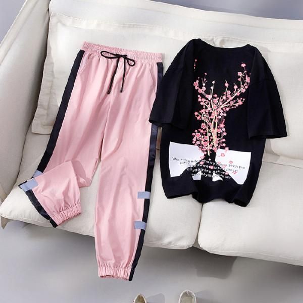 summer women's clothes suit casual sports two pieces set flower letter print t-shirts + elastic waist pants tracksuit piece dress, White
summer women's clothes suit casual sports two pieces set flower letter print t-shirts + elastic waist pants tracksuit piece dress, White