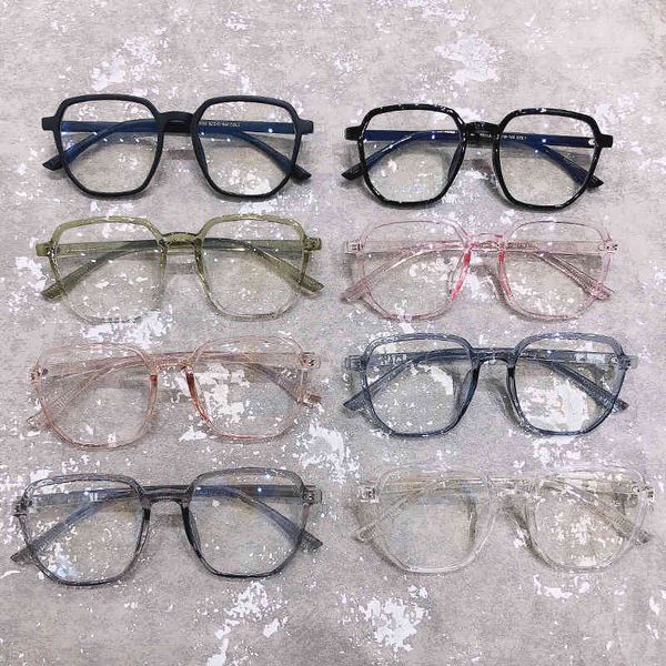 design blue light proof women's chaowang red large round face plain eye frame polygon can be equipped with myopia glasses, White;black
design blue light proof women's chaowang red large round face plain eye frame polygon can be equipped with myopia glasses, White;black