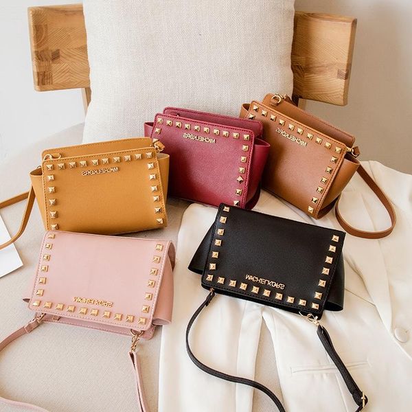 korean version bag, the small diagonal rivet square cross-border foreign mini trade new shoulder female messe hrokt
korean version bag, the small diagonal rivet square cross-border foreign mini trade new shoulder female messe hrokt
