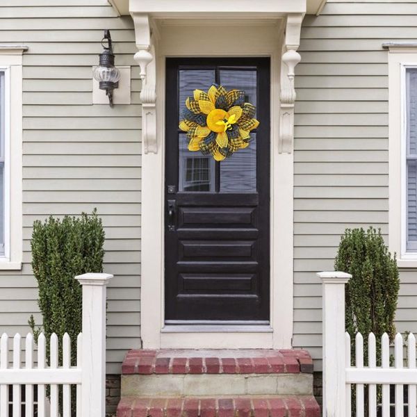 simulation leaf bee sunflowerwreath artificial garland hanging pendants wedding door ornaments mother's day wreath mariage# decorative
simulation leaf bee sunflowerwreath artificial garland hanging pendants wedding door ornaments mother's day wreath mariage# decorative