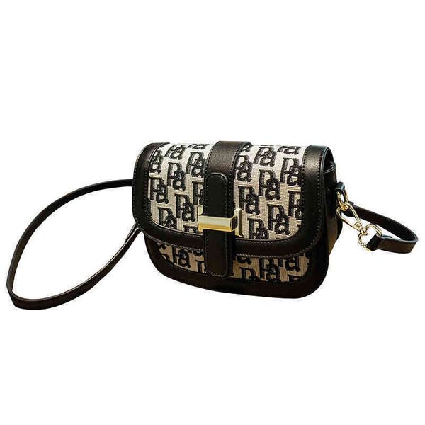 2022 factory outlet online handbag hong kong high sense female red versatile style saddle single shoulder messenger bag
2022 factory outlet online handbag hong kong high sense female red versatile style saddle single shoulder messenger bag