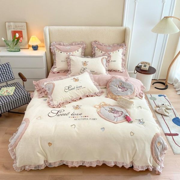 bedding sets super warm short plush cartoon fairy embroidery princess girl set soft velvet duvet cover bed sheet pillowcases
bedding sets super warm short plush cartoon fairy embroidery princess girl set soft velvet duvet cover bed sheet pillowcases