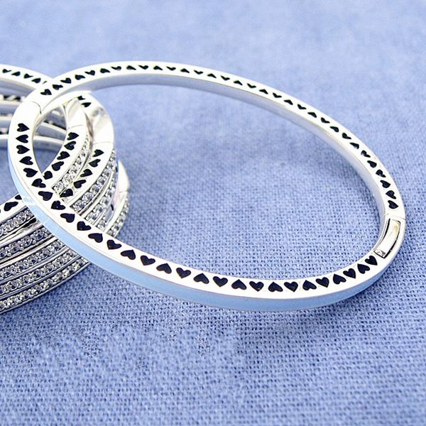 high-quality 100% 925 sterling silver air blue radiant hearts bracelet bangle fits european pandora style jewelry charms and beads, Black
high-quality 100% 925 sterling silver air blue radiant hearts bracelet bangle fits european pandora style jewelry charms and beads, Black