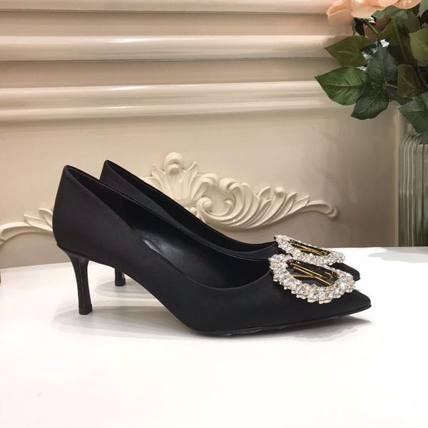 2021 fashion designer women shoes high heels sandals scarpe firmate chaussures womens designers heel sandale with box size 35-39 -h016, Black
2021 fashion designer women shoes high heels sandals scarpe firmate chaussures womens designers heel sandale with box size 35-39 -h016, Black