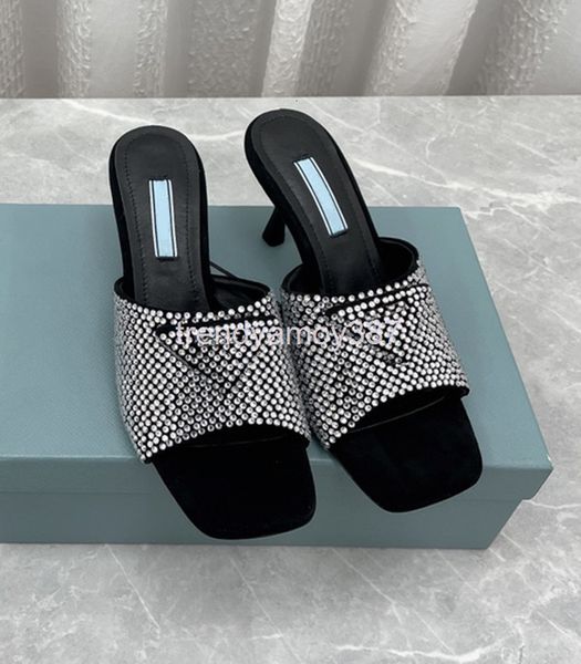 slippers high end early model p family three corner standard net red star same drill thin heel high-heeled slipper kitten, Black
slippers high end early model p family three corner standard net red star same drill thin heel high-heeled slipper kitten, Black