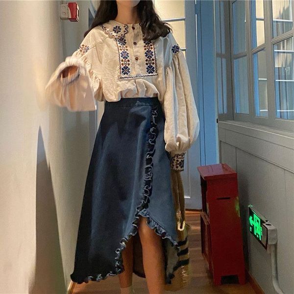 women's blouses & shirts korean vintage long sleeve 2021 autumn thin o-neck lantern female fashion office ladies all-match, White
women's blouses & shirts korean vintage long sleeve 2021 autumn thin o-neck lantern female fashion office ladies all-match, White