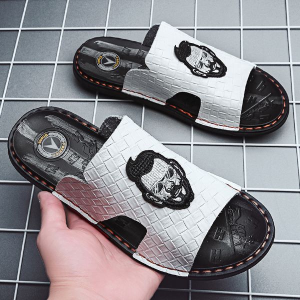 slippers personality slippers men's summer fashion soft bottomed driving flip flop outdoor trend sandals x4q8, Black
slippers personality slippers men's summer fashion soft bottomed driving flip flop outdoor trend sandals x4q8, Black