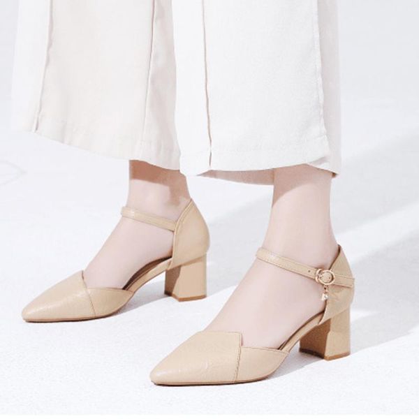 dress shoes women summer pump high heels fashion pointed female middle heel pumps girl 6cm, Black
dress shoes women summer pump high heels fashion pointed female middle heel pumps girl 6cm, Black