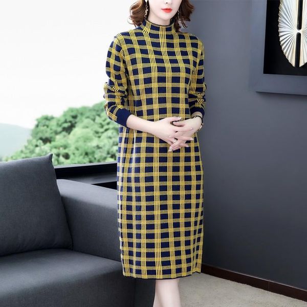 autumn office turtleneck knitted dress for women 2021 elegant plaid sweaters dresses long sleeves female winter straight casual, Black;gray
autumn office turtleneck knitted dress for women 2021 elegant plaid sweaters dresses long sleeves female winter straight casual, Black;gray