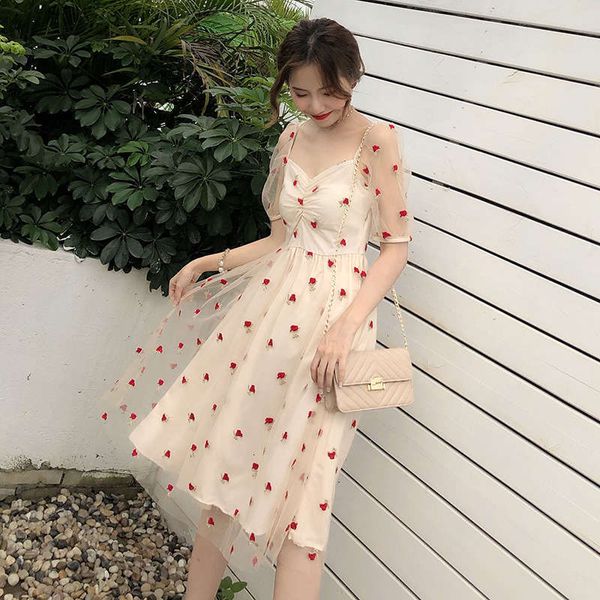 the casual korean dresses version of summer is very beautiful french minority embroidery rose print temperament mesh fairy dress, Black;gray
the casual korean dresses version of summer is very beautiful french minority embroidery rose print temperament mesh fairy dress, Black;gray