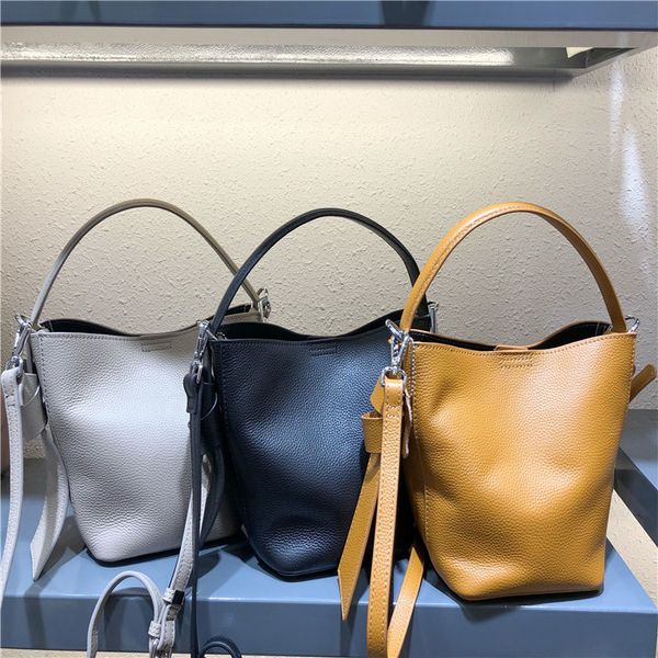 luxury designer crossbody shoulder backpack handbags tote bag bags handbags wallet purse online store pure color zimu korean single shoulder
luxury designer crossbody shoulder backpack handbags tote bag bags handbags wallet purse online store pure color zimu korean single shoulder