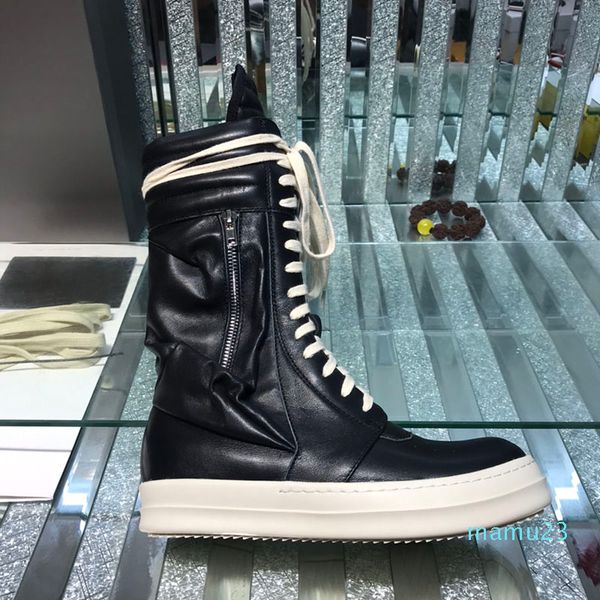 2022 classic genuine leather ankle boots men slip on black pink flat man women designer inverted triangle outdoor walking shoes
2022 classic genuine leather ankle boots men slip on black pink flat man women designer inverted triangle outdoor walking shoes