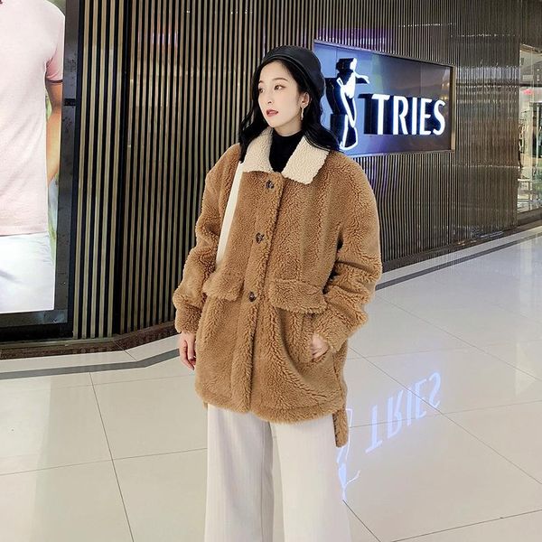 Women's Fur & Faux 2021 And Sheep Shearing Coat Large Particle Cashmere One Lamb Wool, Black
Women's Fur & Faux 2021 And Sheep Shearing Coat Large Particle Cashmere One Lamb Wool, Black