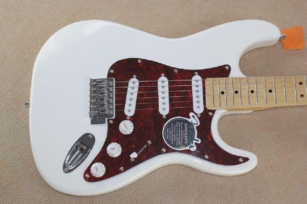 dh arrival f white stratocaster 6 string white electric guitar 
dh arrival f white stratocaster 6 string white electric guitar