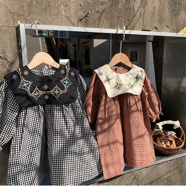 2021 new spring korean style baby girls plaid dress embroidery collar kids chic dresses children costumes, Red;yellow
2021 new spring korean style baby girls plaid dress embroidery collar kids chic dresses children costumes, Red;yellow