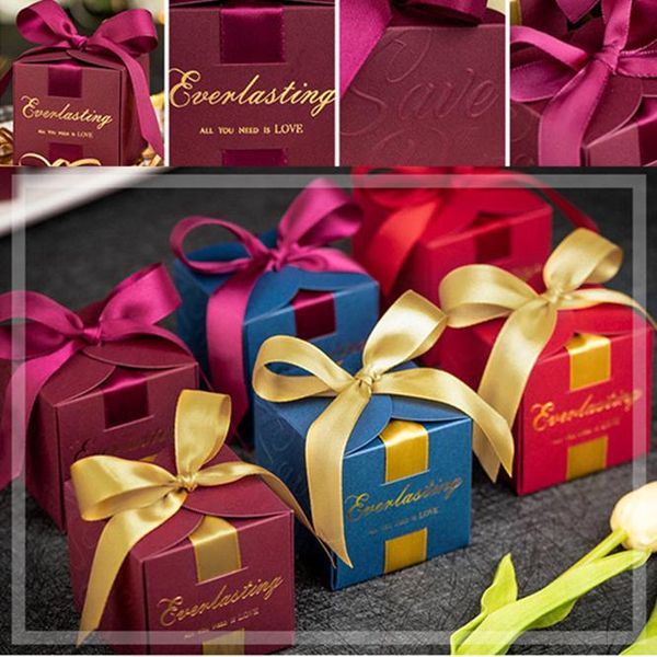 gift wrap 50pcs bronzing candy box with ribbon european nobility paper wedding favors baby shower party supplies boxes
gift wrap 50pcs bronzing candy box with ribbon european nobility paper wedding favors baby shower party supplies boxes