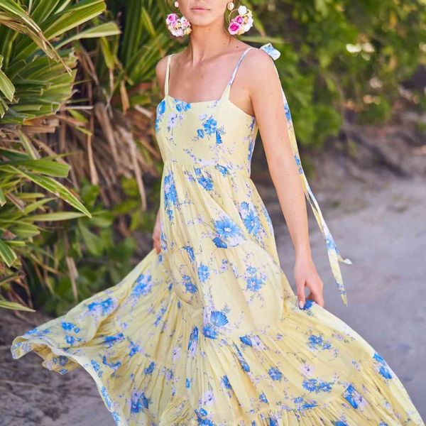 women elegant floral print yellow sleeveless midi dress summer vintage strap garden party robe beach holiday femme vestidos 210521, Black;gray
women elegant floral print yellow sleeveless midi dress summer vintage strap garden party robe beach holiday femme vestidos 210521, Black;gray