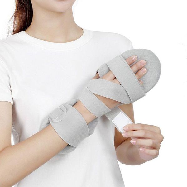 wrist support 1pcs adjustable hand fixed corrector points fingerboard brace protector both right left usb heating, Black;red
wrist support 1pcs adjustable hand fixed corrector points fingerboard brace protector both right left usb heating, Black;red
